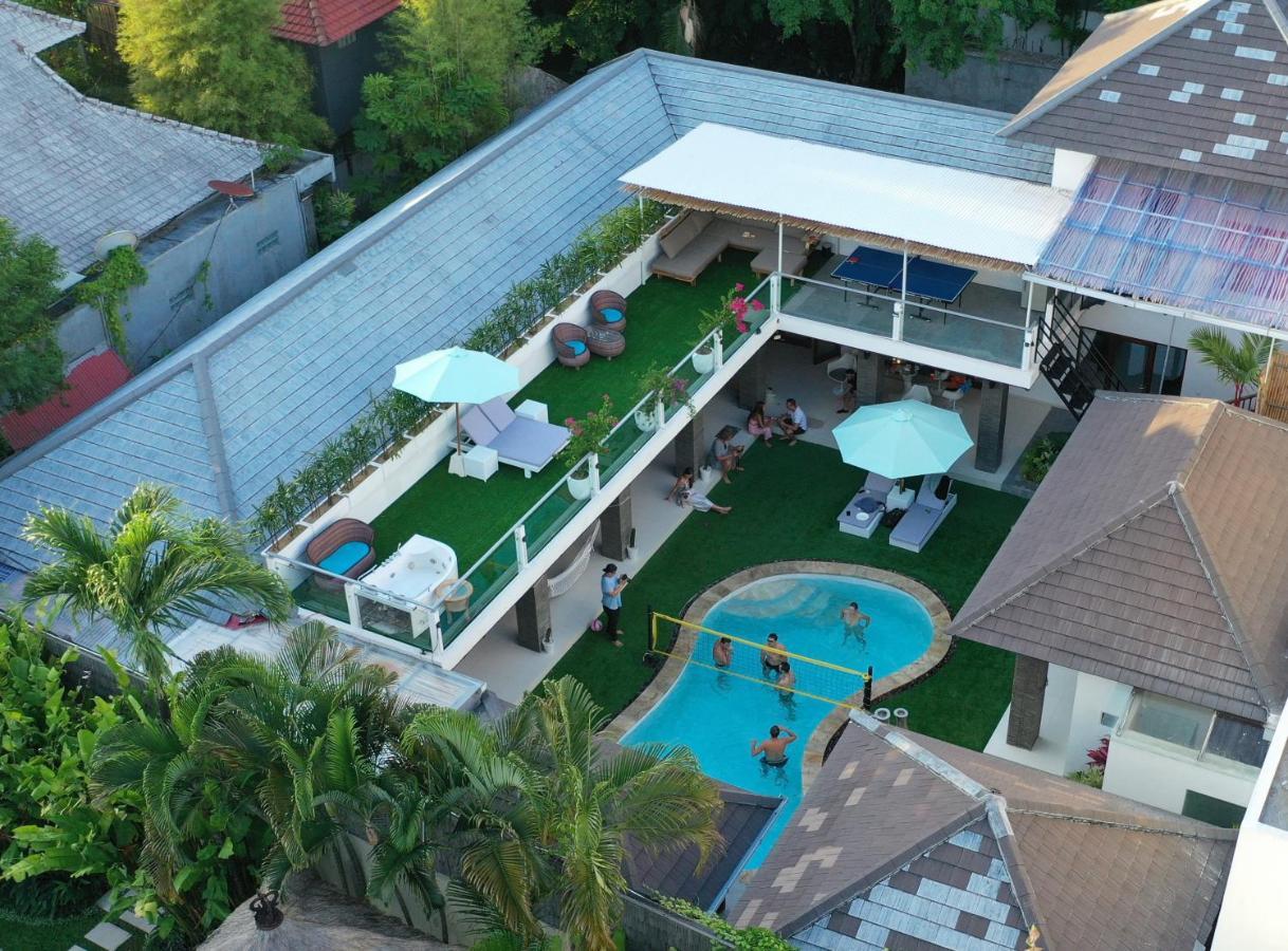 סמיניאק 5 Bedroom Villa Sultan Luxury Entertainment And Relaxation מראה חיצוני תמונה